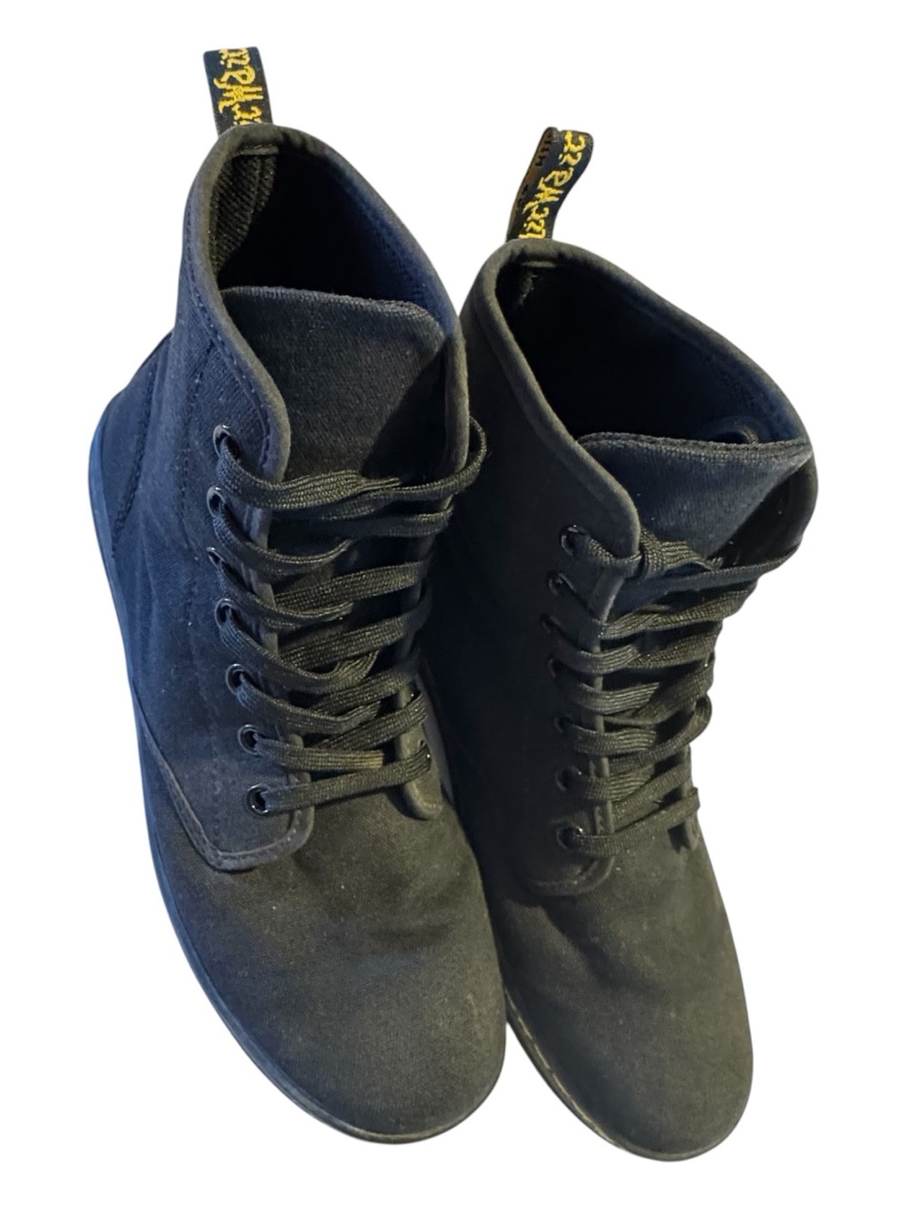 Dr. Martens Shoreditch Boots